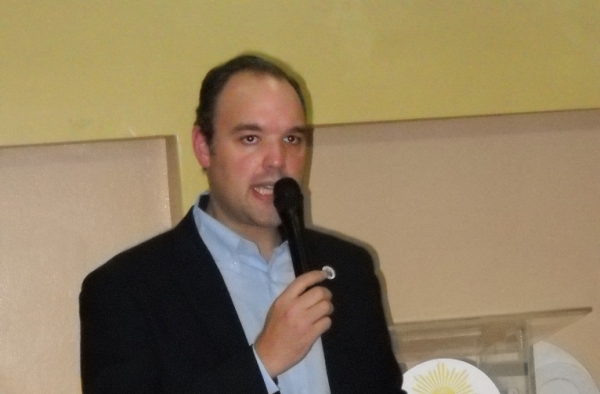 Jose del Castillo.