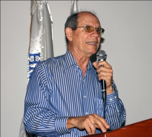 Nelson García Marcano, técnico de la Dirección de Biodiversidad del ministerio de Medio Ambiente, durante su conferencia sobre aaves endémicas del Caribe