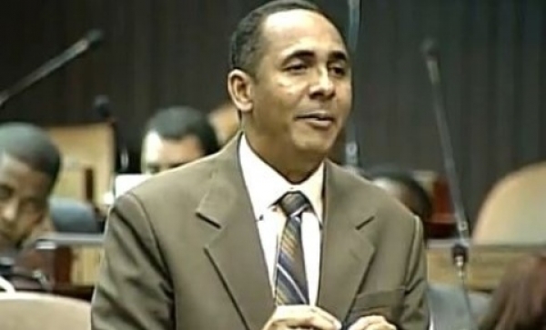 Nelson Arroyo. 