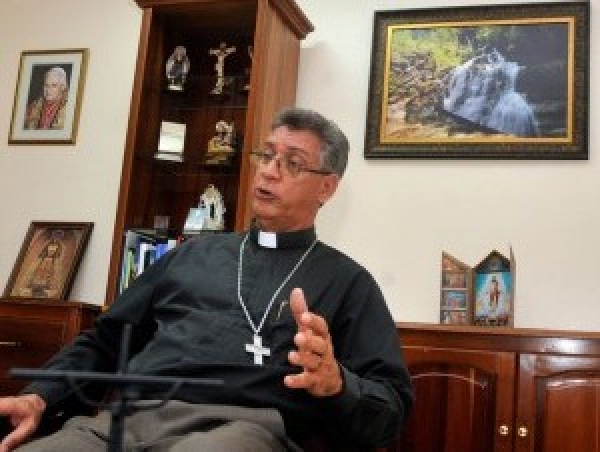 Monseñor Diómedes Espinal. 