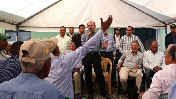 Ganaderos reciben apoyo del Presidente Danilo Medina  