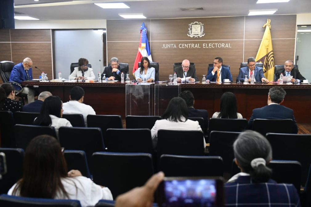 JCE inicia recepción de propuestas de licitación para la nueva cédula.