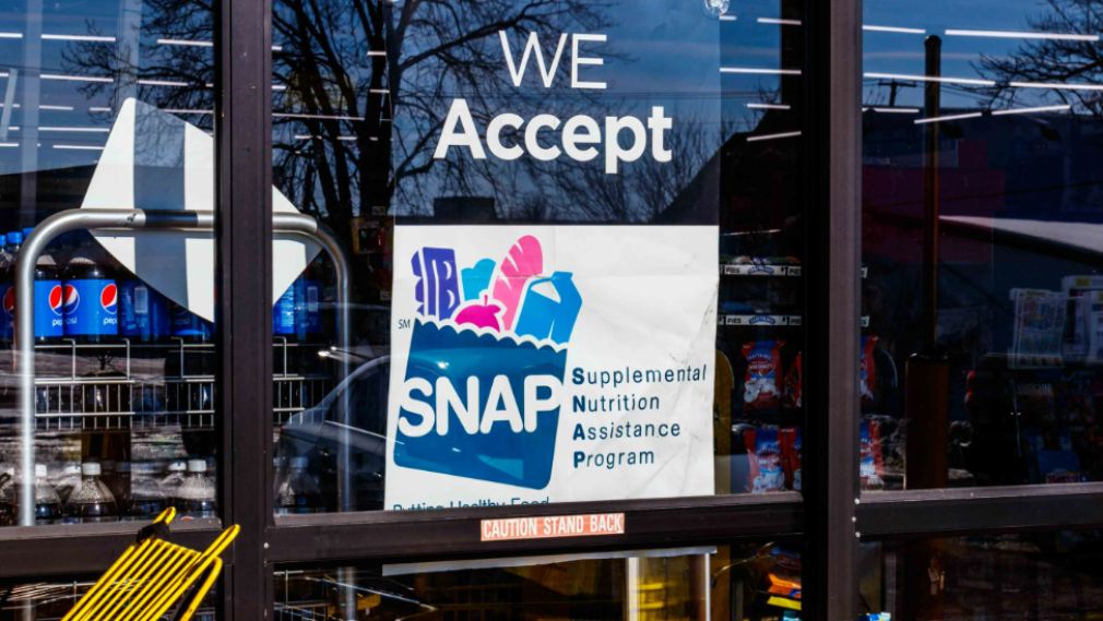 El cargo de fraude SNAP de más de US$5,000 contempla una pena de hasta 20 años de prisión.