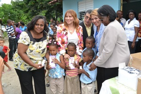 Educación y Salud inician programa de nutrición escolar en San Cristóbal
