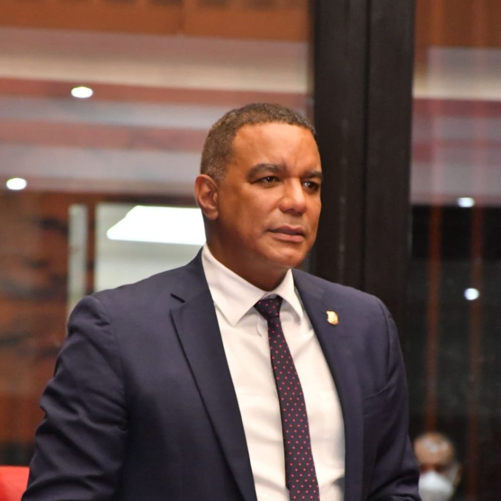 Carlos Gómez, senador por la provincia Espaillat.