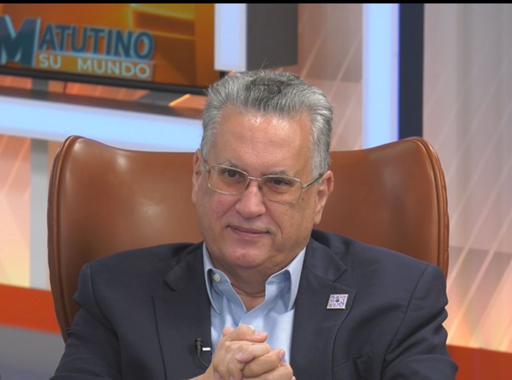 Ramón Báez, consultor y asesor de MiPymes durante una entrevista en el programa Matutino Su Mundo.