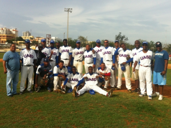 UASD pasa a semifinales como líder del grupo A en el béisbol Distrito Nacional