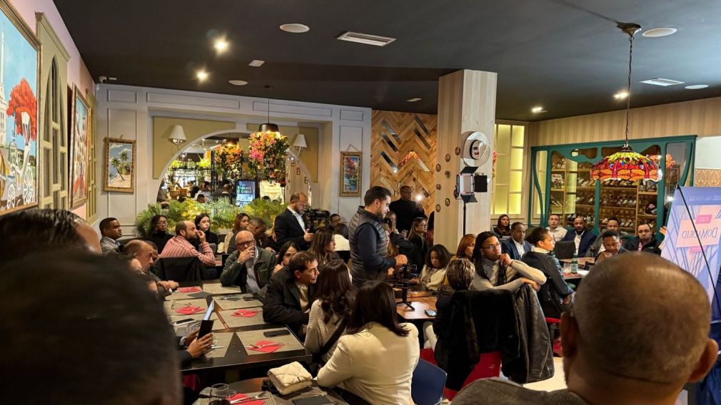 La entidad de referencia de cientos de empresarios y comerciantes dominicanos en la Comunidad de Madrid propone crear un comité sectorial específico para vincular e impulsar los aportes al desarrollo nacional realizados por los dominicanos en el exterior.