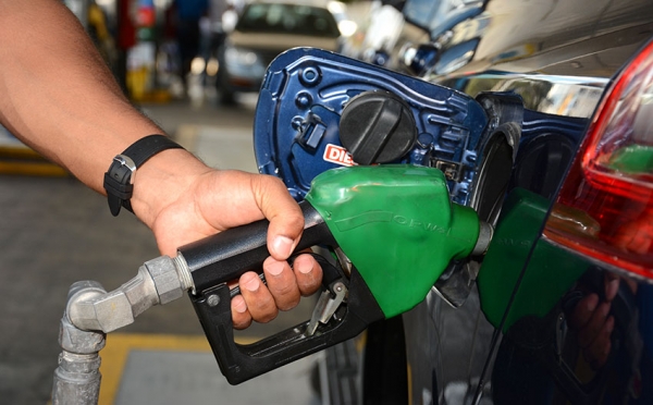 Aumentan las gasolinas otros combustibles invariable: 