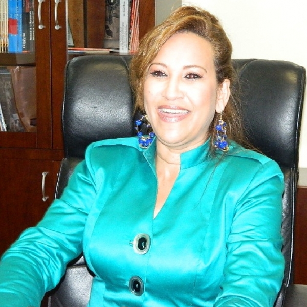 Aura Toribio.