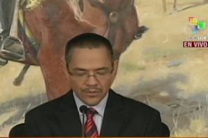 Ernesto Villegas, ministro de Comunicación venezolano, realizó el anuncio en rueda de prensa desde la sede de la Cancillería. 