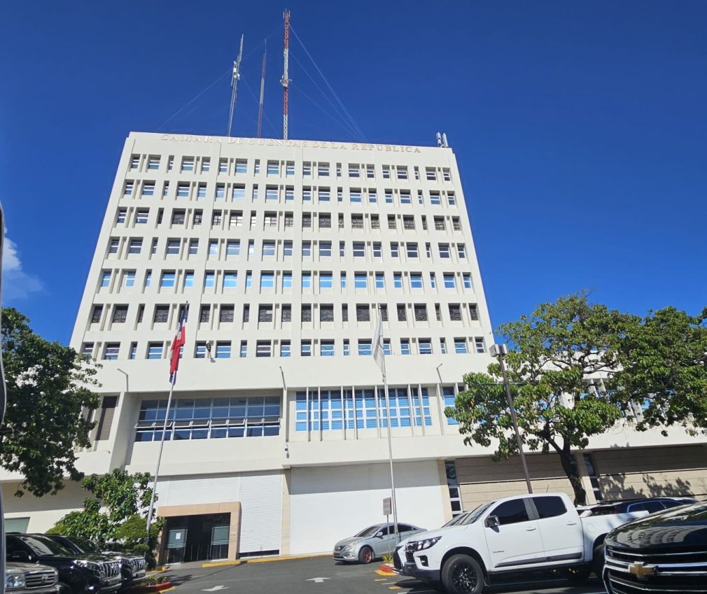 Exhortaron a los funcionarios que iniciaron el proceso con el formulario vigente, a completarlo antes del 14 de agosto.
