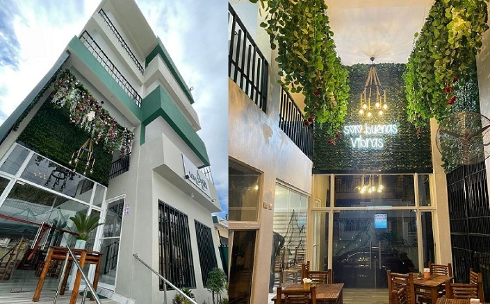Cuenta con un restaurante a la carta y una terraza mirador para realizar diferentes actividades al aire libre. 
