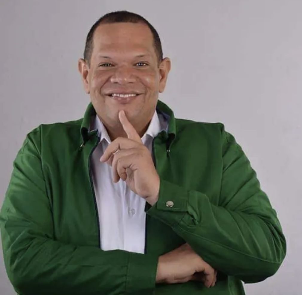 El actual alcalde de Santo Domingo Norte, Carlos Guzmán.