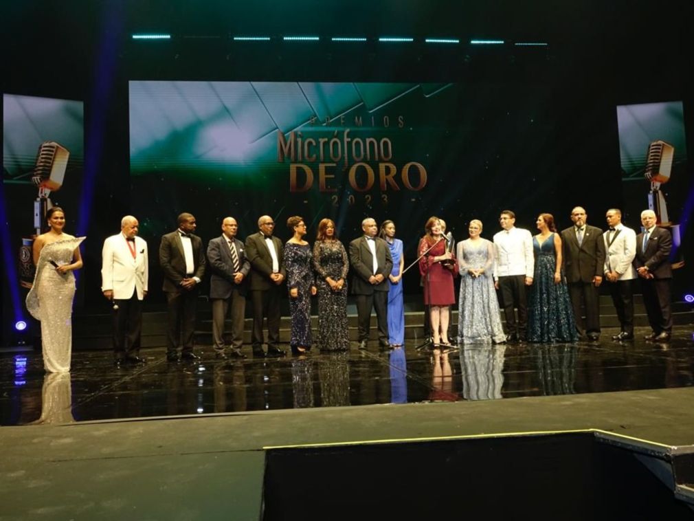 El Círculo lo de Locutores Dominicanos celebró la XXXI edición de los Premios Micrófono de Oro.