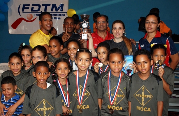 Moca gana copa del Cibao tenis de mesa