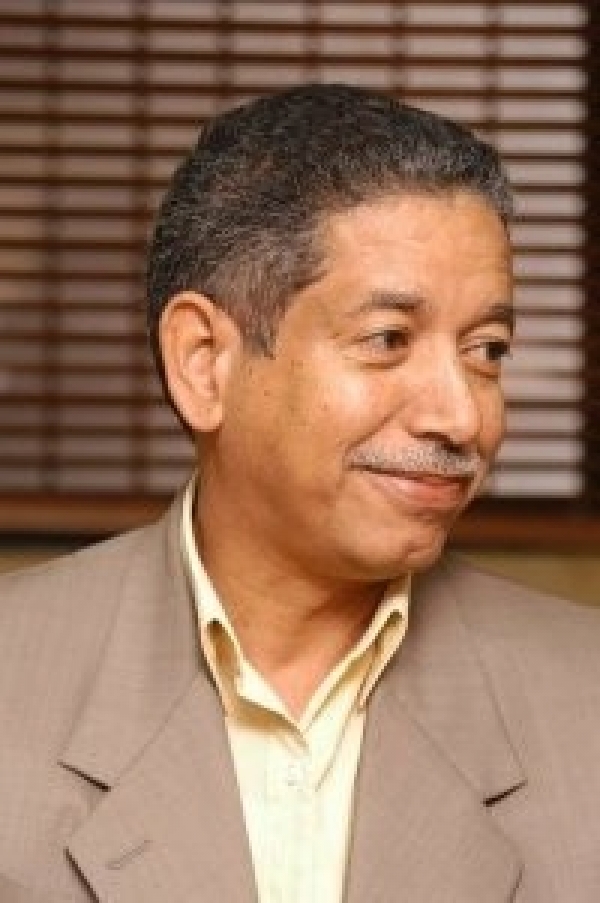 Héctor Guzmán. 