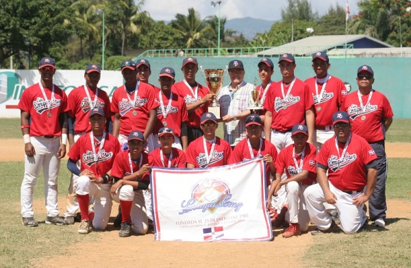 Santiago y el Distrito Nacional campeones del Mundialito Moca 2013