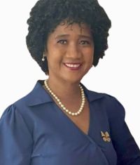 Emilia Santos Frias.