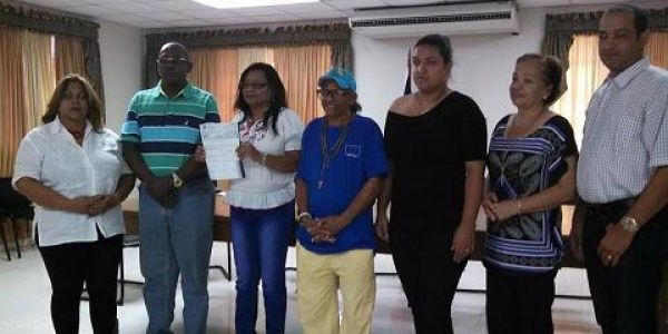 Ayuntamiento entrega primera partida para celebración de carnaval en Dajabón:  