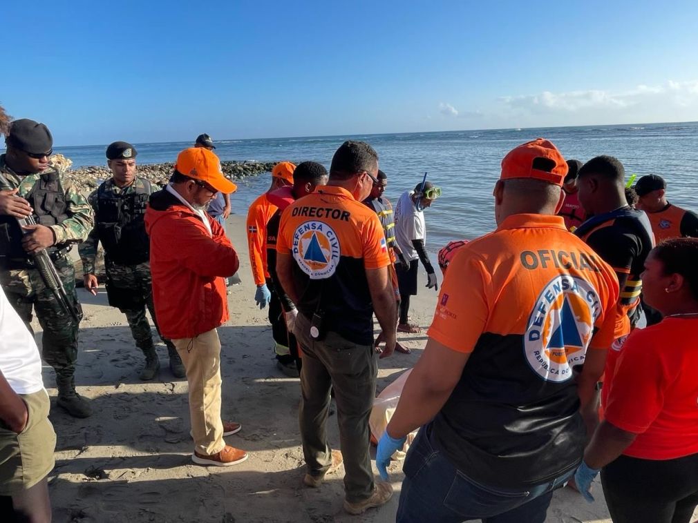 Defensa Civil recupera los cuerpos de tres personas desaparecidas en playa de Puerto Plata.