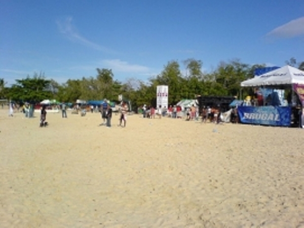 Ordenan apresar alcalde de Verón por cobrar peajes en playa