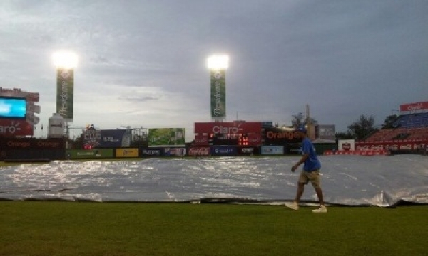 Supenden por lluvias juegos Águilas-Licey y Estrellas-Gigantes