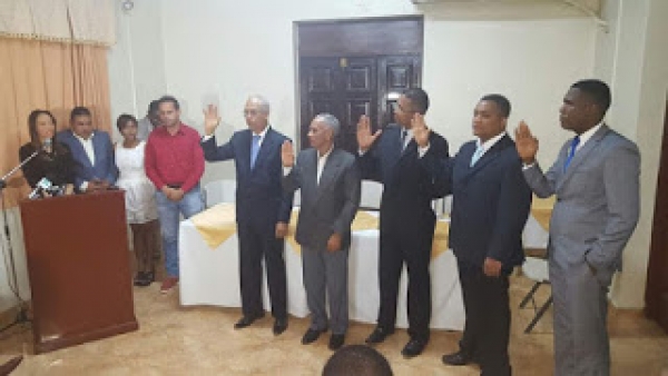 Juramentan directivos de medios digitales en San Juan: