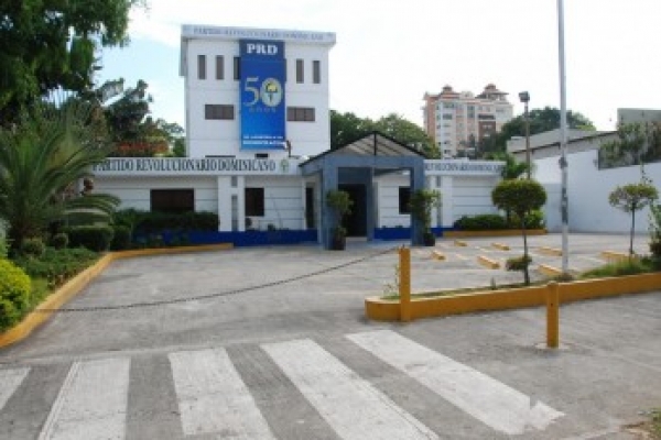 Salida de ocupantes Casa Nacional del PRD fue consensuada, dice la Policía