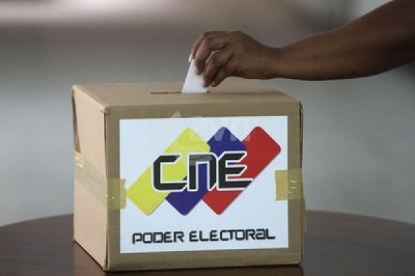 El Consejo Nacional Electoral (CNE) de Venezuela continúa adelantando el proceso de auditoría al 46 por ciento de las cajas restantes de los votos de las elecciones presidenciales del 14 de abril . 