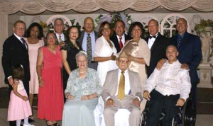 Pareja dominicanos cumple 70 años de casados y lo celebran en Estados Unidos