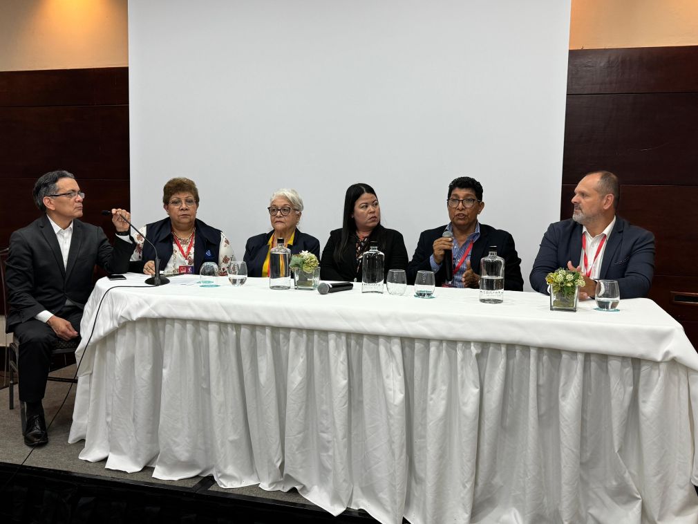 Organizado por la Confederación Internacional de Sociedades de Autores (CISAC), liderada por su director, el licenciado José Rafael Fariñas, con el apoyo de la Sociedad General de Autores, Compositores y Editores Dominicanos de Música (SGACEDOM), que preside Valerio de León, este evento busca evaluar y fortalecer la gestión de los derechos de autor en los países participantes.
