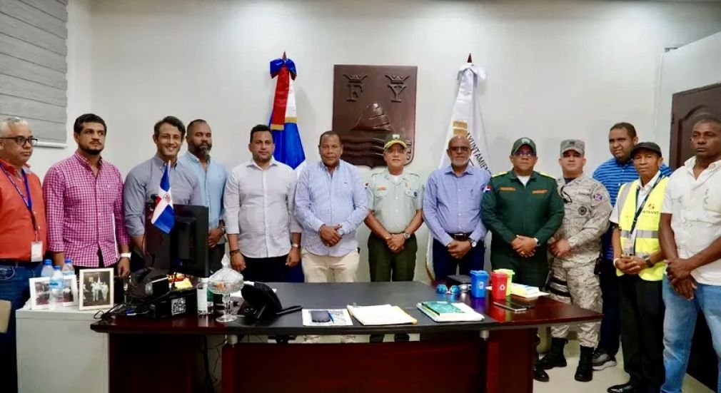 En una reunión efectuada y el posterior recorrido participaron funcionarios municipales y representantes del sector tránsito.
