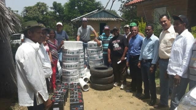 Gobierno entrega materiales a productores de Guayajayuco: 