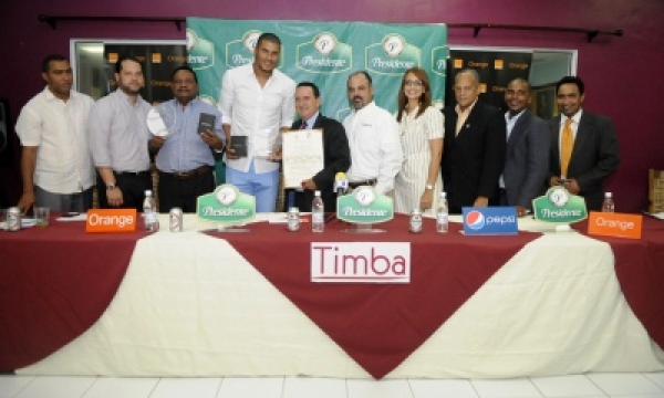 Aguiluchos premiados en Pelotero Estrella de la Semana