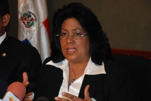 Presidenta Senado dice dominicanos deben unirse a favor de su soberanía: 