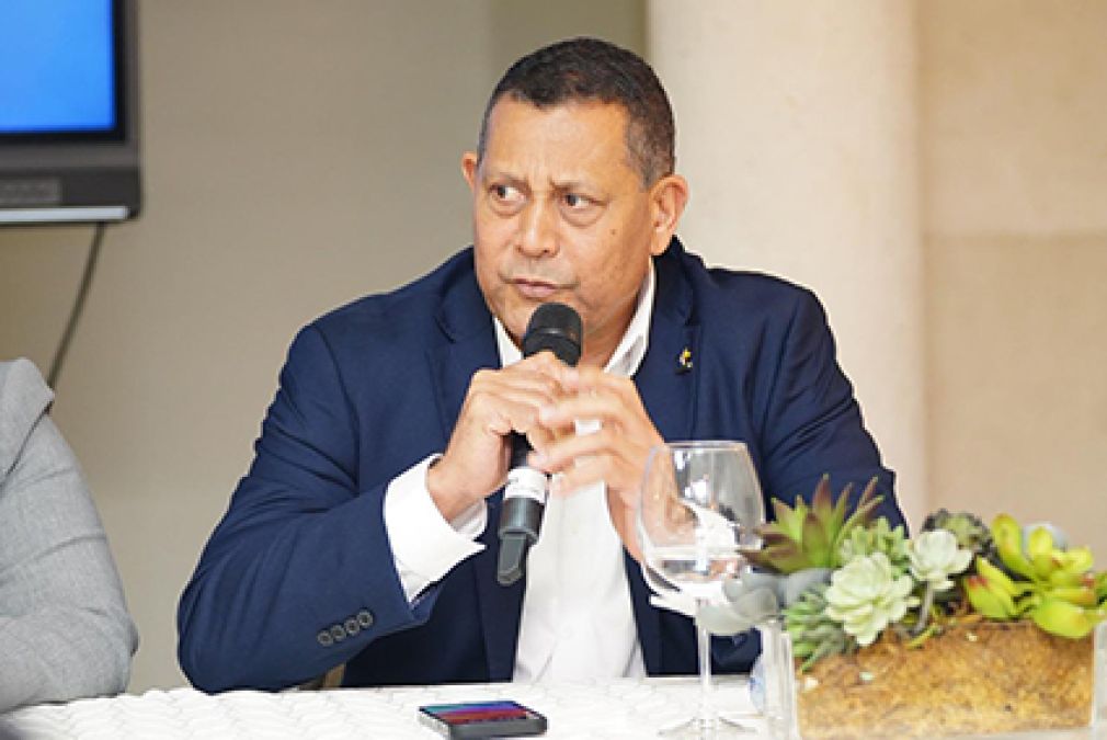 Nelson Núñez, presidente de Fedomu y alcalde de Samaná.