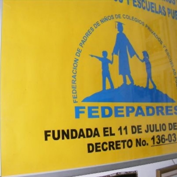 FEDEPADRES afirma educación se quemó en examen durante gobierno Fernández
