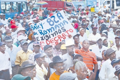 Cañeros piden mil pensiones más