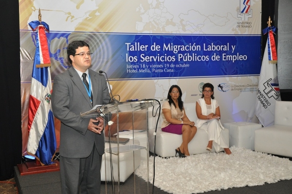 OIT aboga países trabajen en conjunto en torno a la Migración Laboral