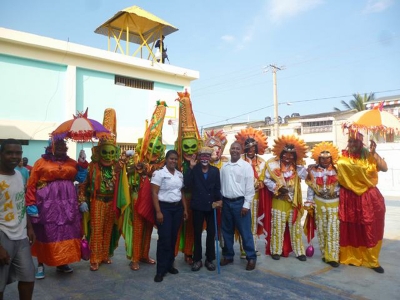 Participantes en el carnaval en el Centro de Corrección y Rehabilitación San Felipe de Puerto Plata.