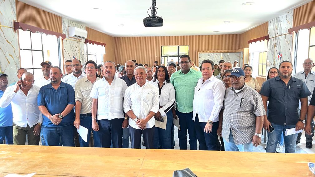 Pequeños y medianos empresarios y legisladores de Jimaní rechazaron la creación de “Puertos Secos” en la frontera, según el decreto 166-26.