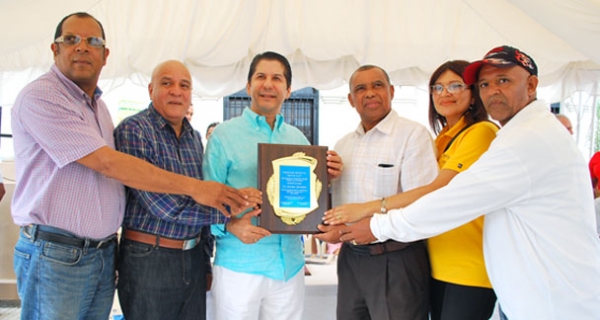 Pichardo y Díaz conquistan VII maratón de atletismo San Francisco