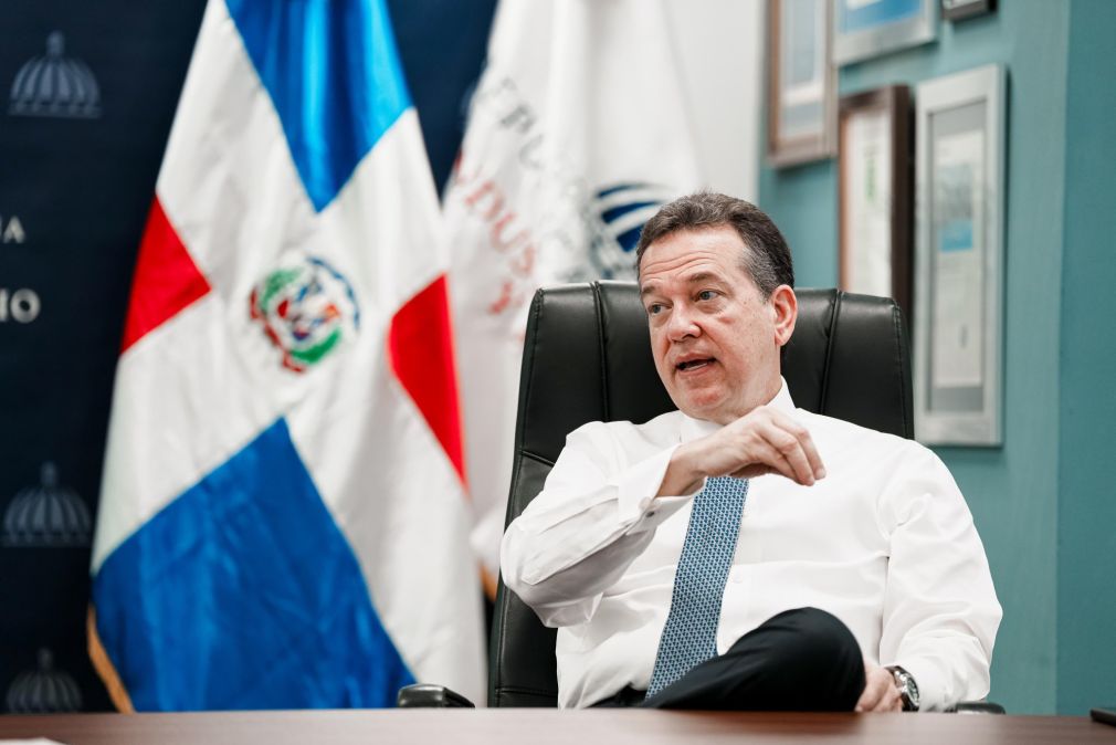 Bisonó aseguró que el PRM continúa encabezando la preferencia electoral. 