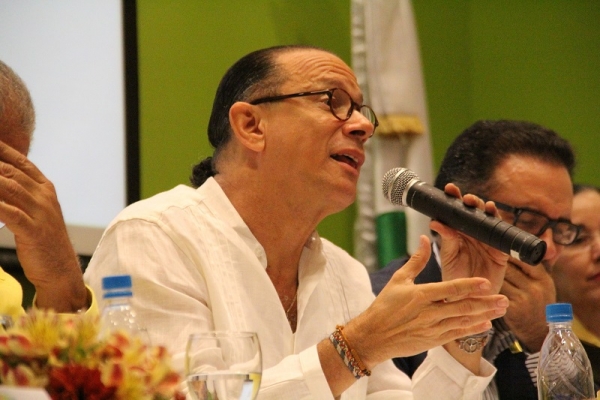 Jose Antonio Rodríguez, ministro de Cultura habla durante la sesión.