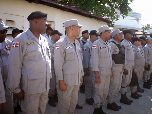 La Policía lanzó en Bonao el operativo "Navidad Tranquila 2014" 