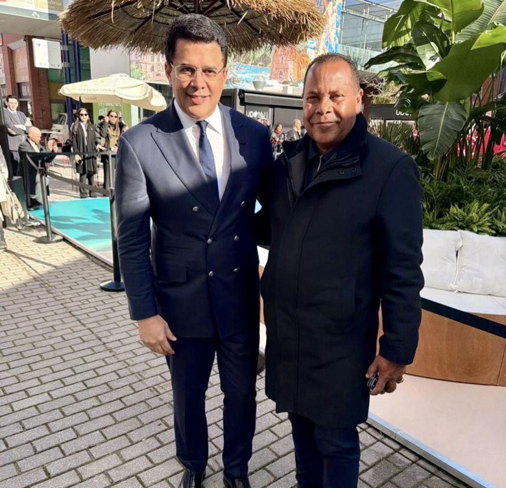 El ministro de Turismo, David Collado y el alcalde de Puerto Plata, Roquelito García.