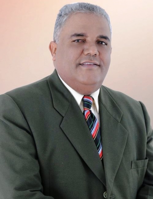 Manuel Antonio Vega.