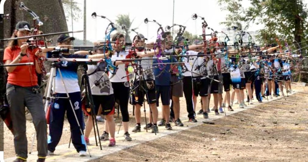 El tiro con arco de los Juegos Universitarios en su versión 2024, será el día 2 de junio en el Parque del Este, anunció Roque García, presidente de la Comisión Nacional de Deportes Universitario (CNDU) y director de Deporte Universitarios del Miderec.