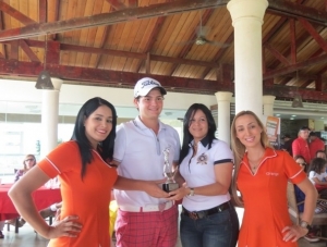 Jean Haché y José Contín campeones en Golf Orange